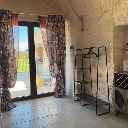 Tre Coni شقة تْشيستيرنِنو